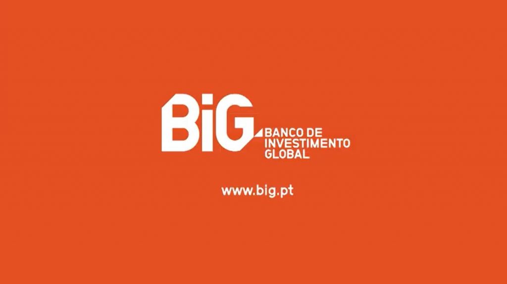 Logo BIG com fundo laranja