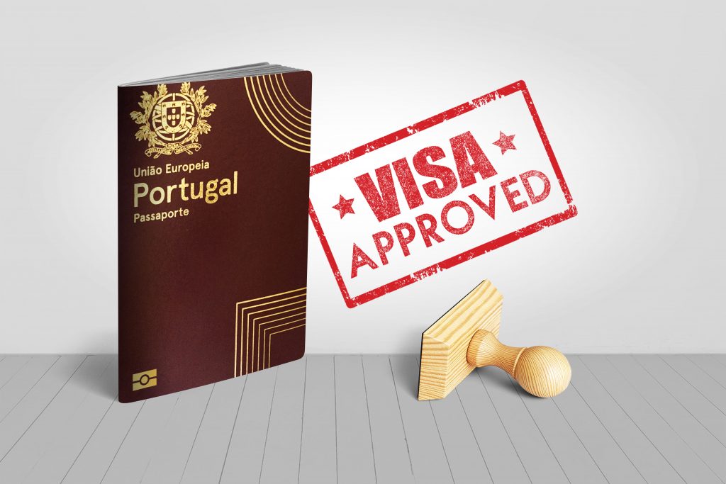 Passaporte de Portugal com carimbo de visto aprovado